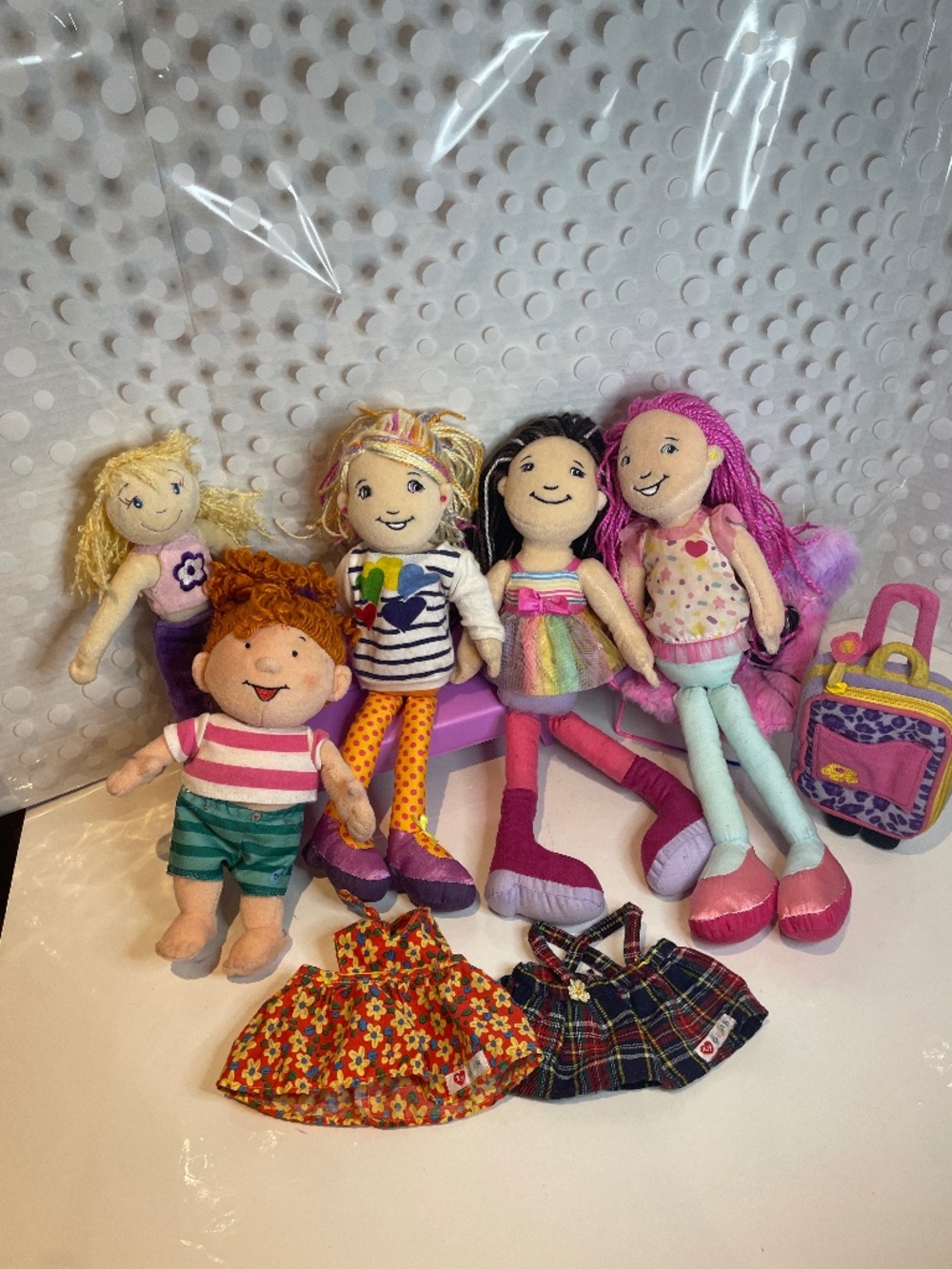Groovy 🌼 Girl & friends doll TLC bundle